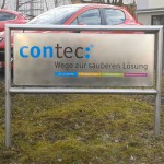 Jonas Druck Leuchtreklame als Außenwerbung für contec.